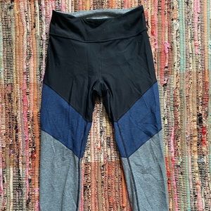 Outdoor Voices leggings